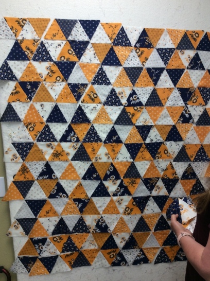 School colors "1000 pyramids" style quilt for a child